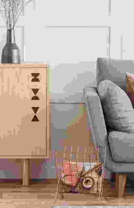 Home-3-popup-bg-img-01